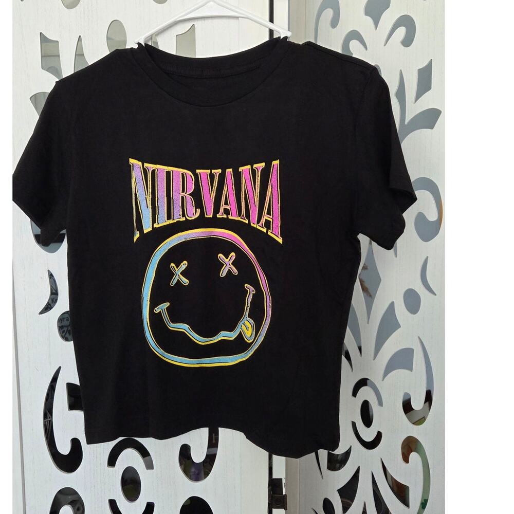 Nirvana Smiley Face T Shirt Women,s XS /SM/Youth  XL Black Graphic Band Tee NWOT